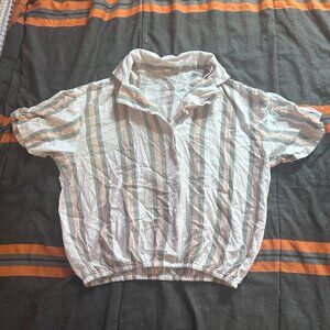 pink, grey and white crop top